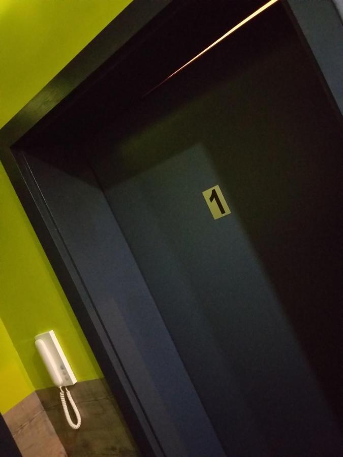 Modern Hoteliving Gießen Extérieur photo